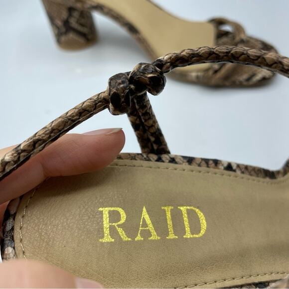 Raid Beige Snake Embossed Square Toe Chunky Heel Sandals Womens 36 Faux Leather - Picture 11 of 13